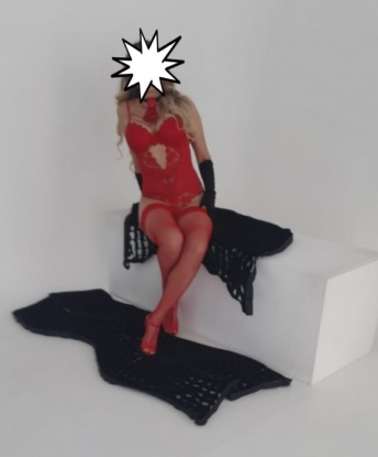 Всегда готова предложить тебе незабываемое время в Москве. Мои услуги разнообразны: эскорт, массаж, релаксация – выбирай, что тебе по душе. Обещаю, что останешься доволен, ведь я знаю, как доставлять наслаждение. Мои возможности безграничны, и я готова удовлетворить все твои желания и фантазии. Чтобы убедиться в этом, посмотри мои фото и отзывы – они говорят сами за себя. Жду тебя в Москве, чтобы мы создали незабываемые моменты вместе. 💋🌹 14039, 35 лет